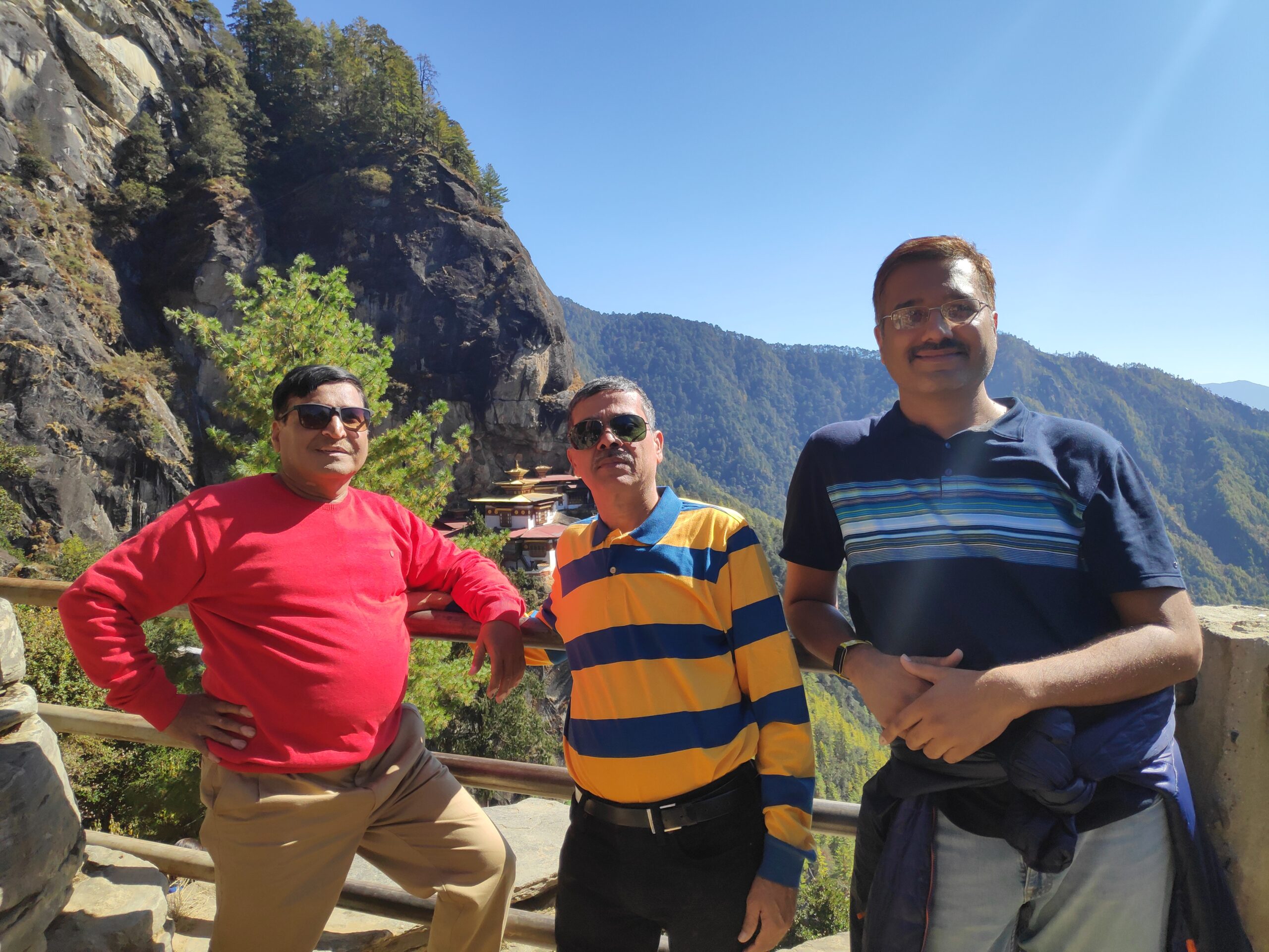 IMG_20191111_120641-scaled Why people hire Dragon Holidays?